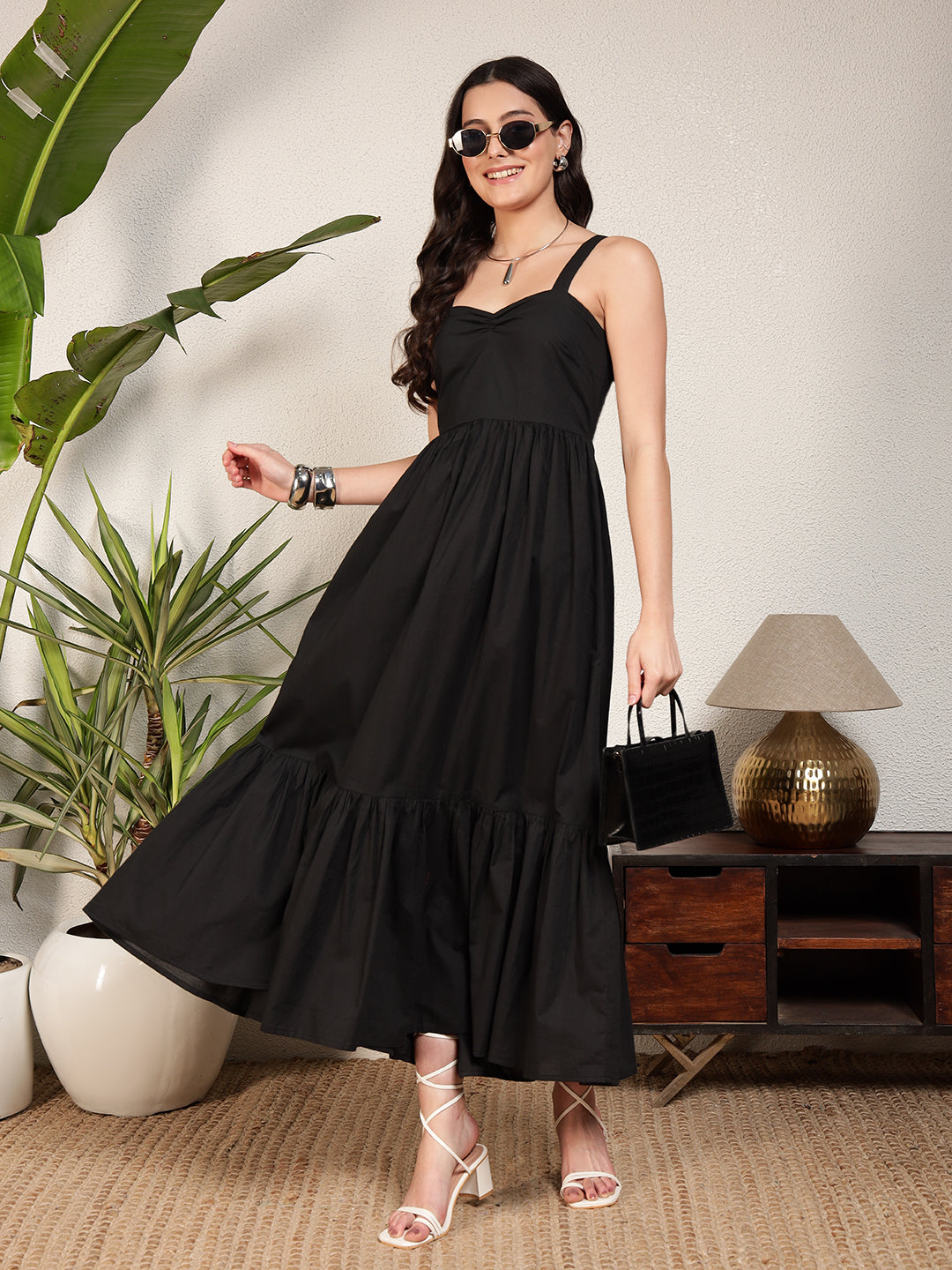 Modsik Black Solid Maxi Dress