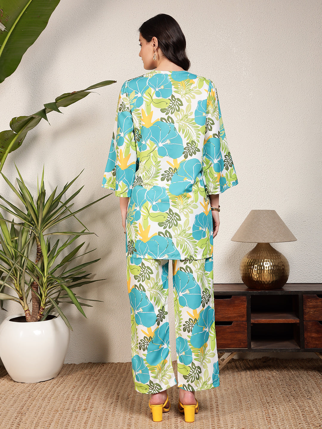 Modsik Women's Relaxed Fit Floral Tunic and Pant Co-ord Set